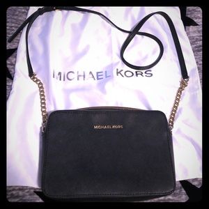 Michael Kors Jet Set Saffiano Crossbody